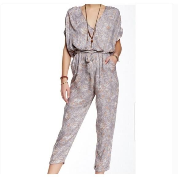 FREE PEOPLE Paisley Boho Short Sleeve Roll Cuff Jumpsuit Medium - Picture 1 of 11